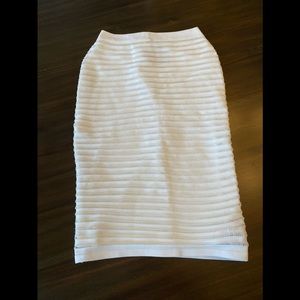 Bebe cream pencil skirt brand new with tags size small